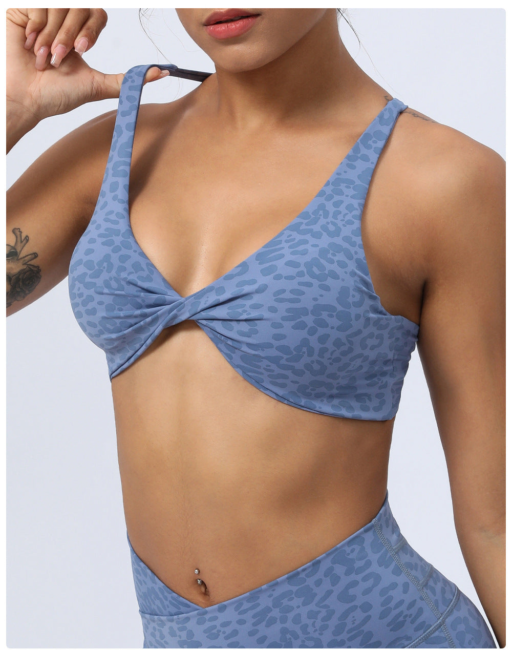 Yoga Leopard Twisted Cross Hip Lifting Running Fitness Suit