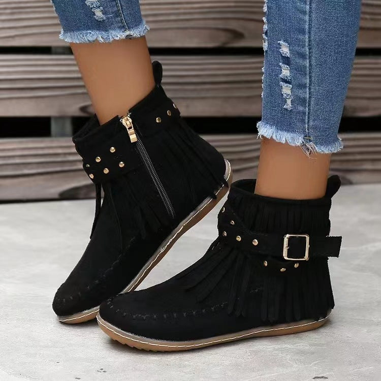 Rivet Flat Tassel Boots