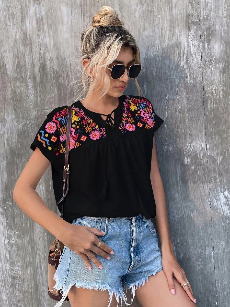 Summer Embroidery Tassel Series Leading Batwing Sleeve Shirt