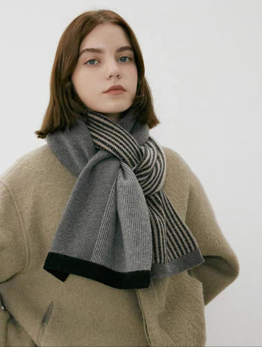 Niche Retro Striped Knitting Scarf