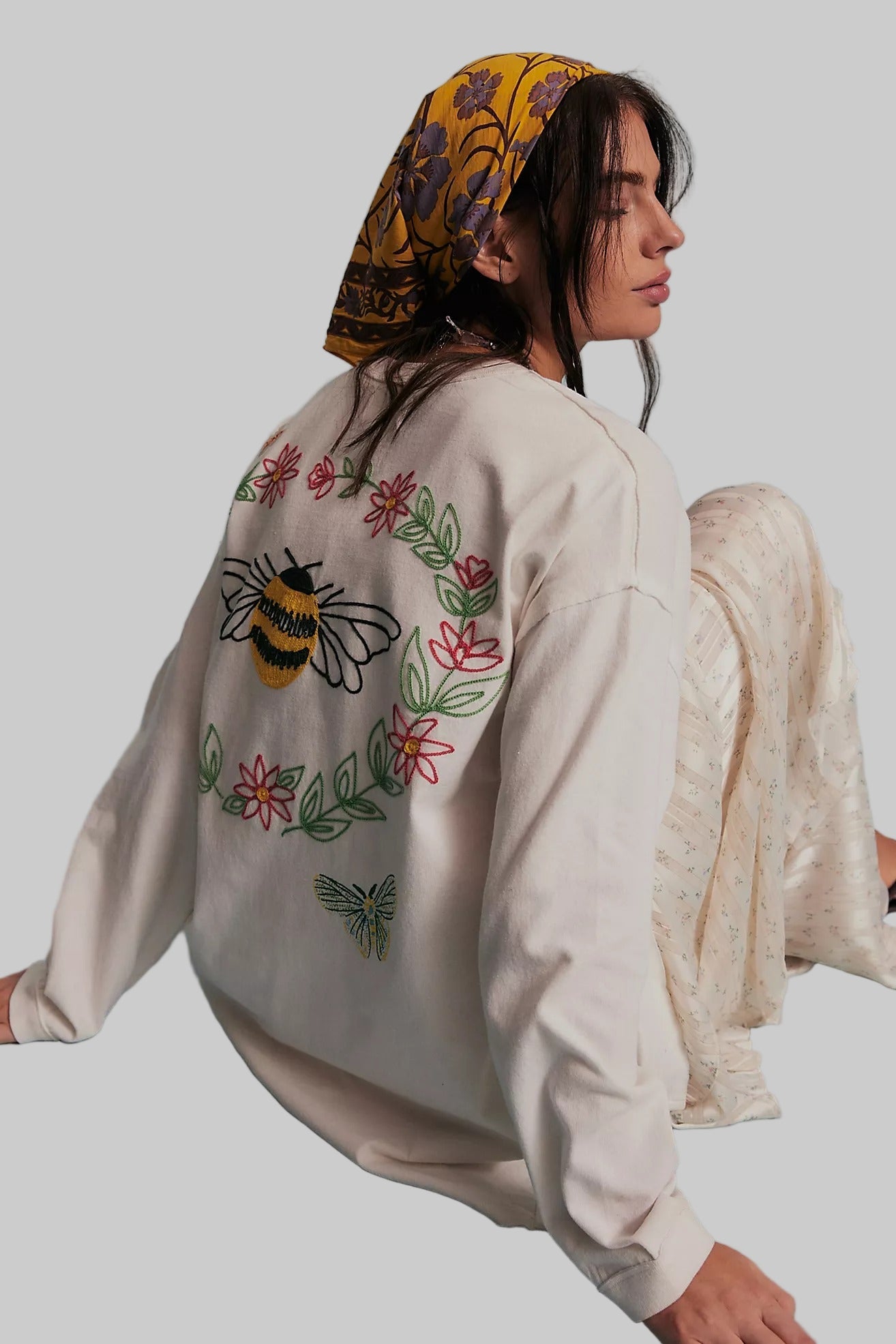 Embroidered Knitted Pullover Sweatshirt - Tamra.Shop.Social