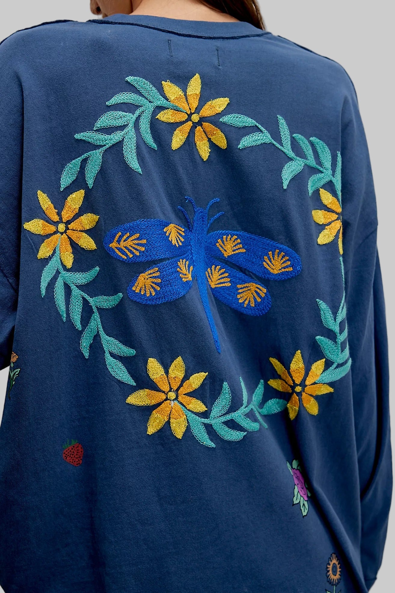 Embroidered Knitted Pullover Sweatshirt - Tamra.Shop.Social
