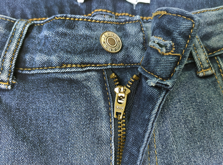 Retro High Waist Embroidery Bootcut Jeans
