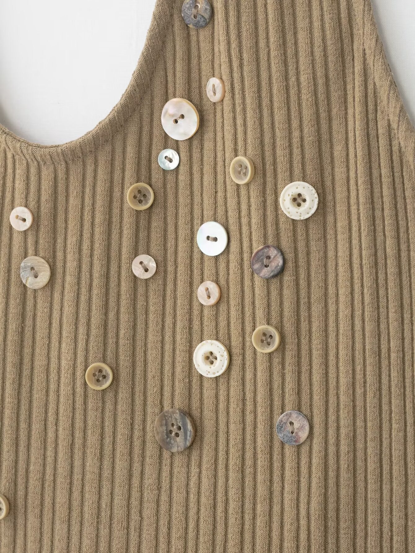 Sequince Button Rib Halter Top