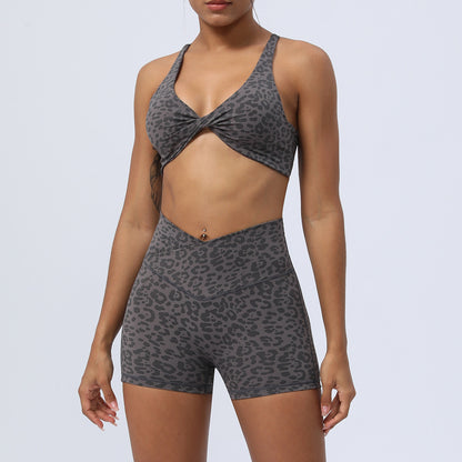 Yoga Leopard Twisted Cross Hip Lifting Running Fitness Suit