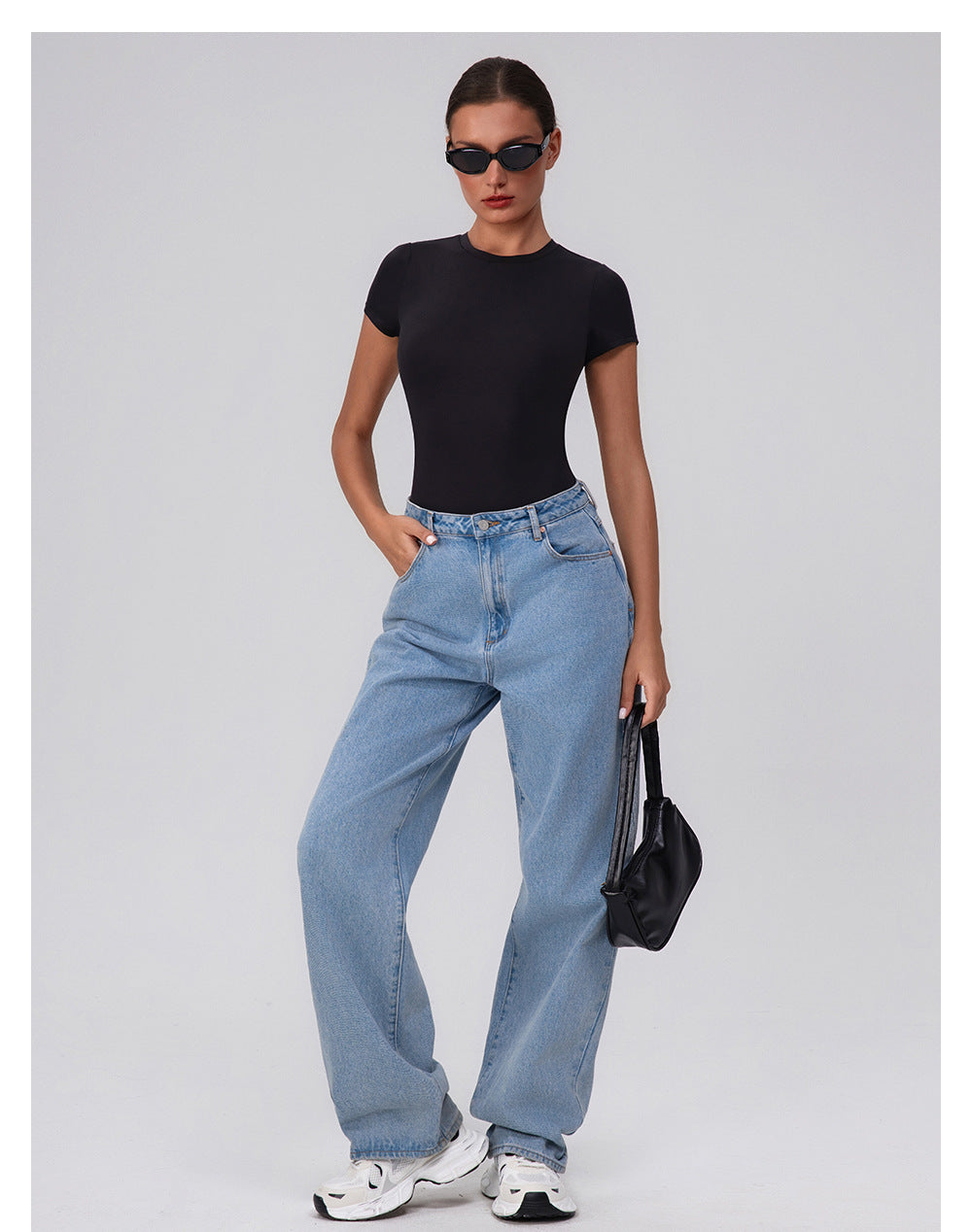 Round Neck Short Sleeve Tight Bodysuit