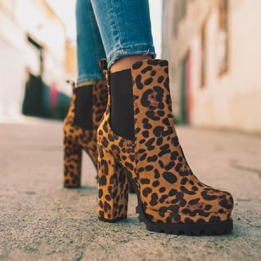 Leopard Chunky High Heel Elastic Band Suede Boots