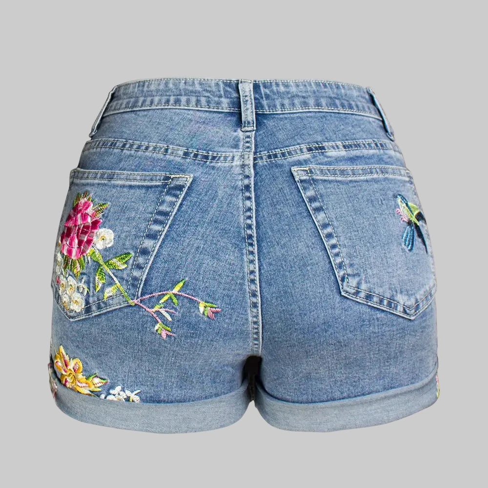 Exquisite Embroidered Floral Denim Shorts