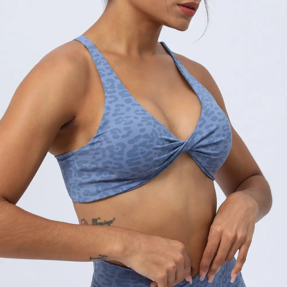 Leopard Print Yoga Twisted Sports Bra - S / Blue - Activewear