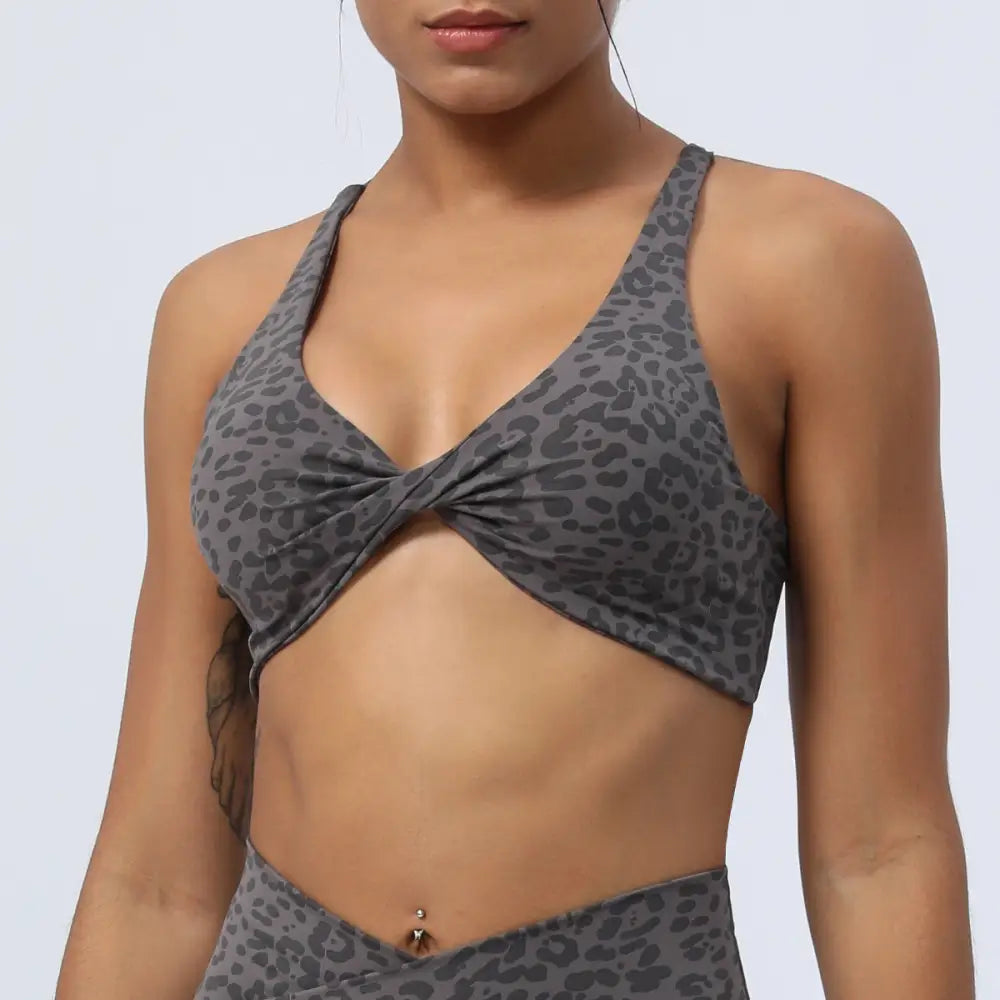 Leopard Print Yoga Twisted Sports Bra - S / Light Gray - Activewear
