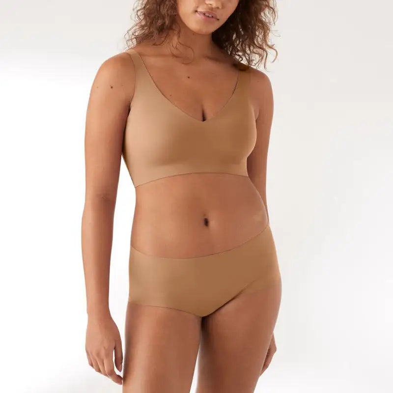 Seamless Comfortable V-Neck Width Strap Bra Set - S / Deep Skin - Panty Sets
