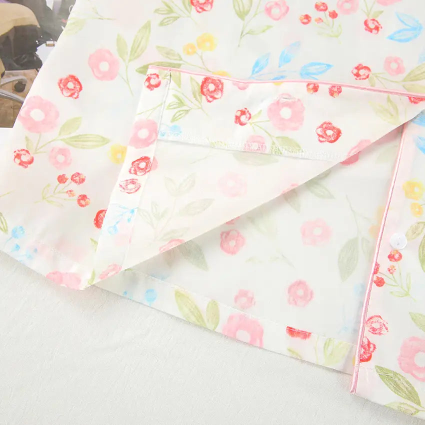 Silk Floral Pajamas Set for Comfortable and Elegant Sleepwear - Loungewear