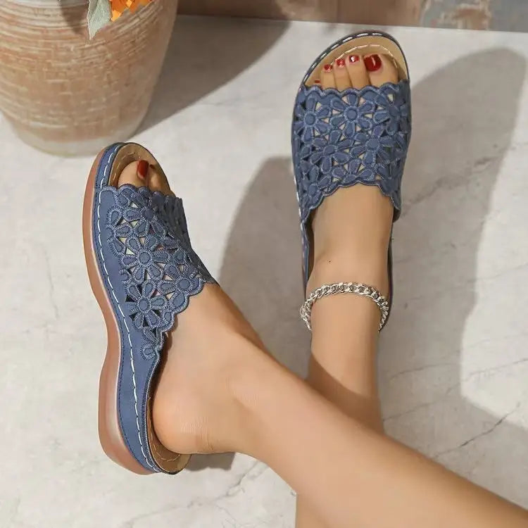 Simple Floral Cutout Platform Slippers - Shoes