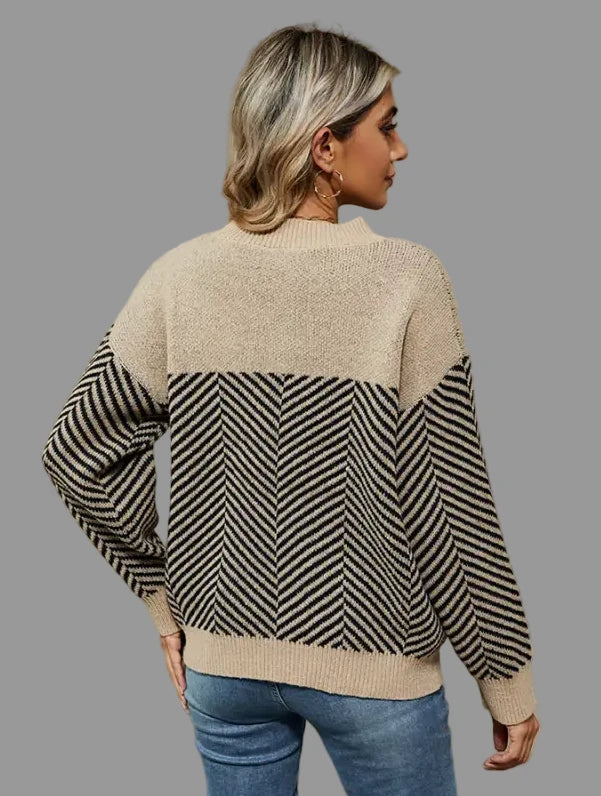 Striped Casual Long Sleeved Knitted Sweater - Sweaters & Cardigans