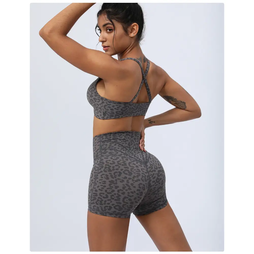 Yoga Leopard Twisted Cross Hip Lifting Running Fitness Suit - Activewear